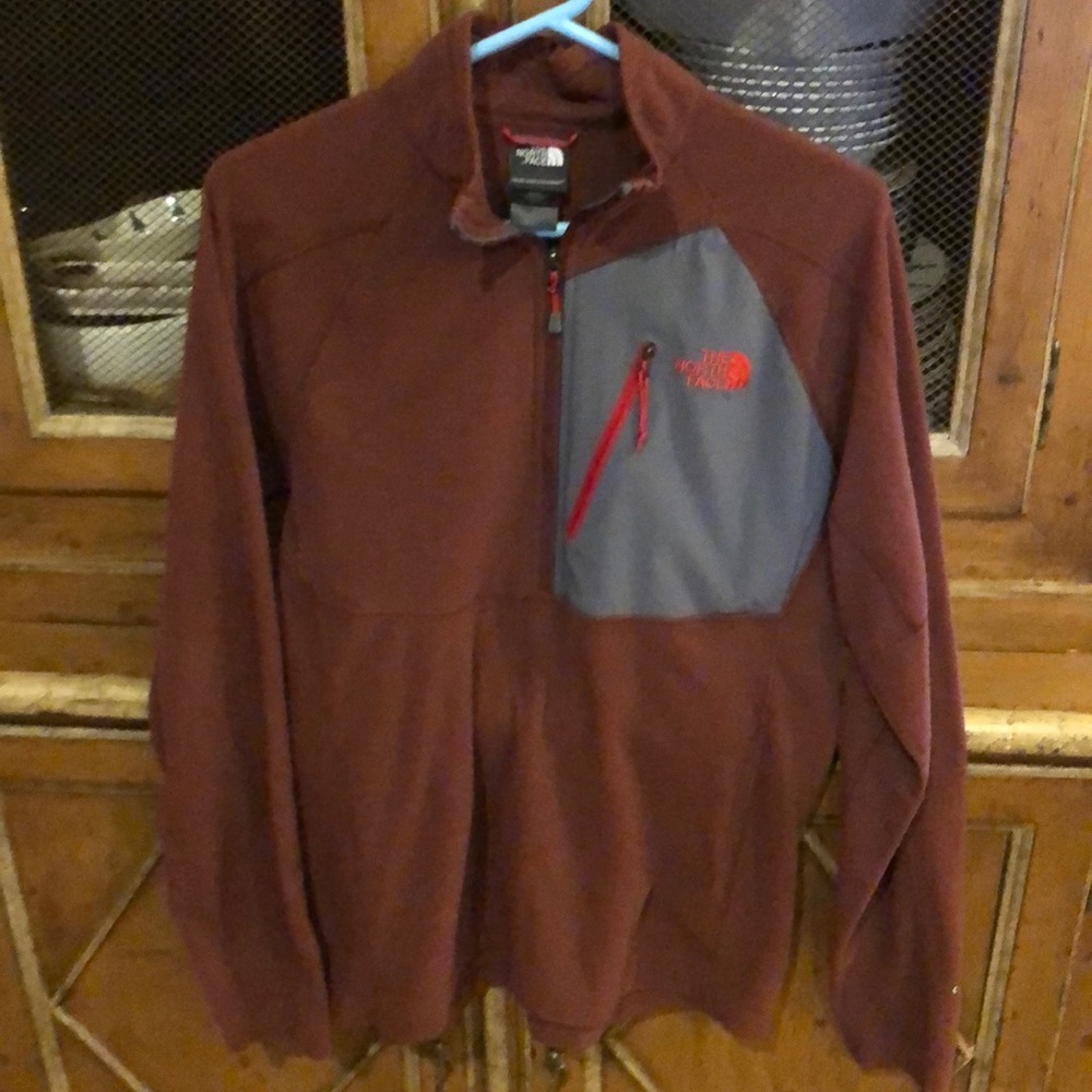 North Face 1/2 zip pullover fleece